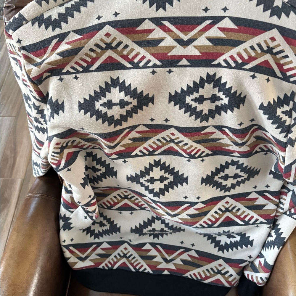 Original Deluxe Black and White Apparel - Picture 3 of 4